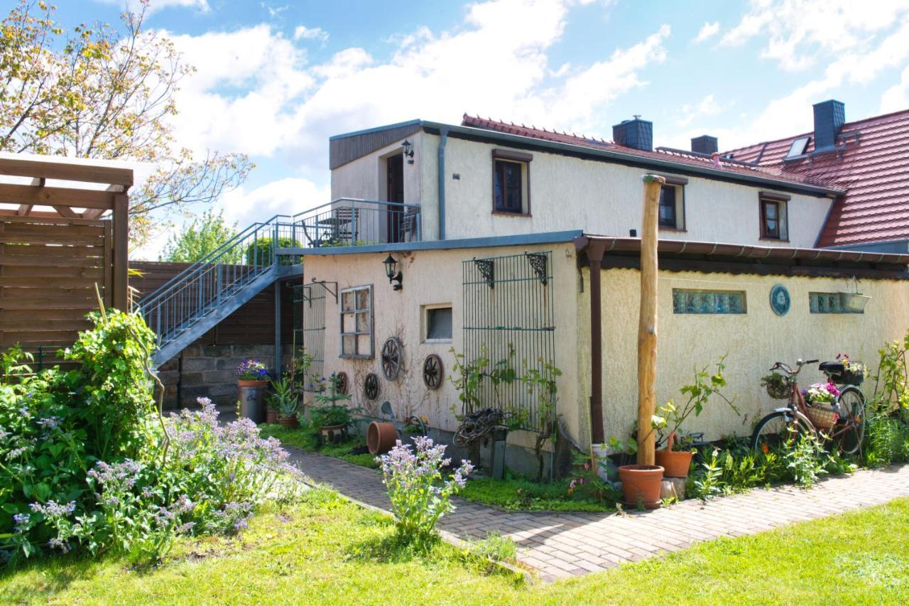 Ferienwohnung Am Elberadweg Dresde Exterior foto
